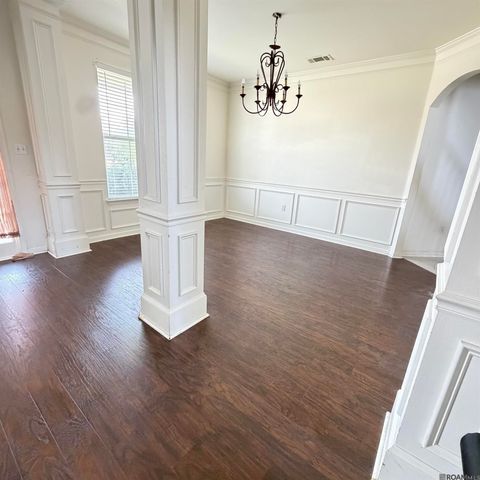 14242 Cedar Pointe Ave, Baton Rouge, LA 70809