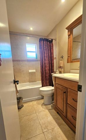 504 Davis Road 96, Palm Springs, FL 33461