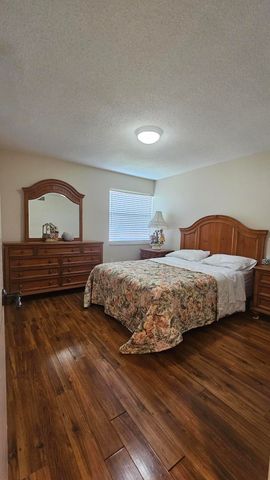 504 Davis Road 96, Palm Springs, FL 33461