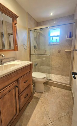 504 Davis Road 96, Palm Springs, FL 33461