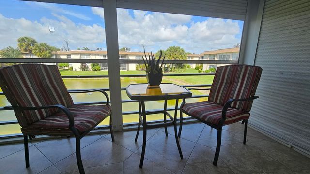 504 Davis Road 96, Palm Springs, FL 33461