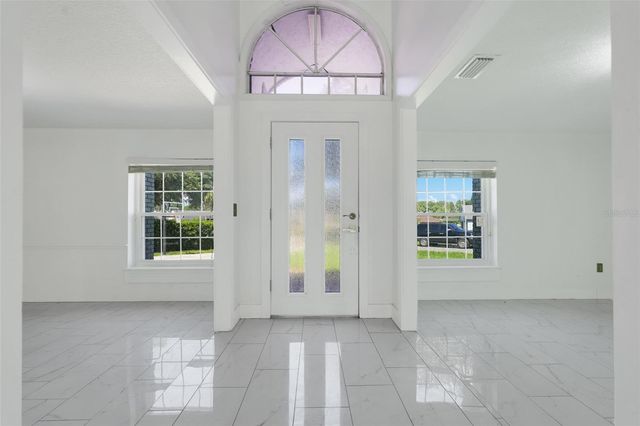 9106 GALLEON COURT, Orlando, FL 32819