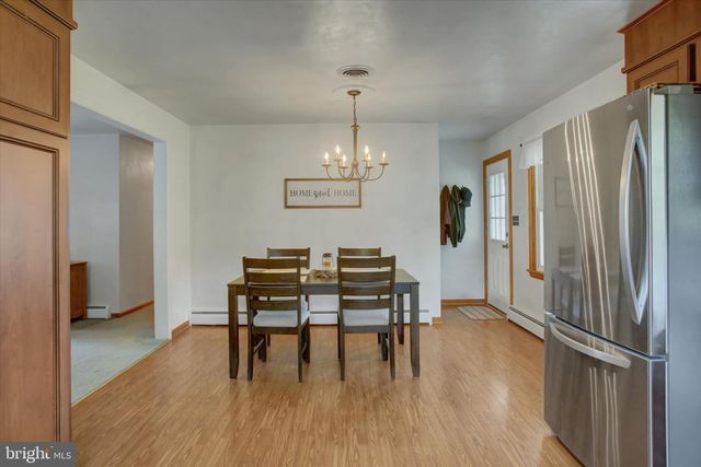 56 FIELD CIRCLE, Chambersburg, PA 17202