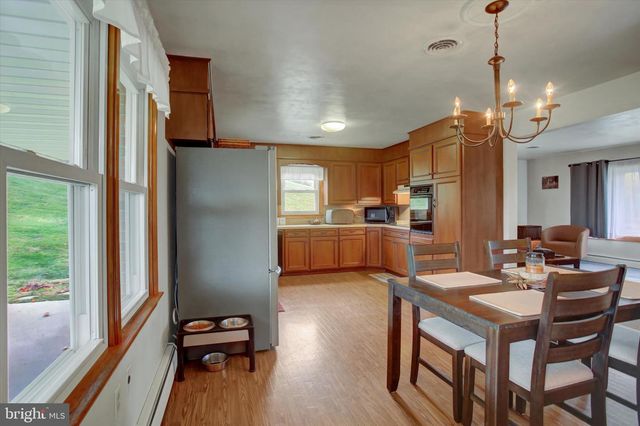 56 FIELD CIRCLE, Chambersburg, PA 17202