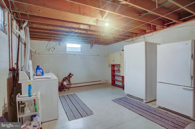 56 FIELD CIRCLE, Chambersburg, PA 17202