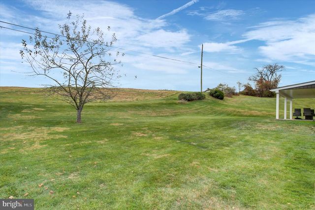56 FIELD CIRCLE, Chambersburg, PA 17202