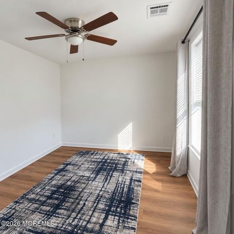 42 W Shore Street, Keansburg, NJ 07734