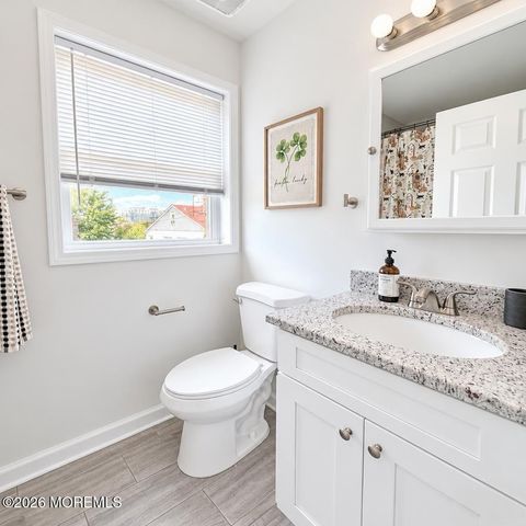 42 W Shore Street, Keansburg, NJ 07734