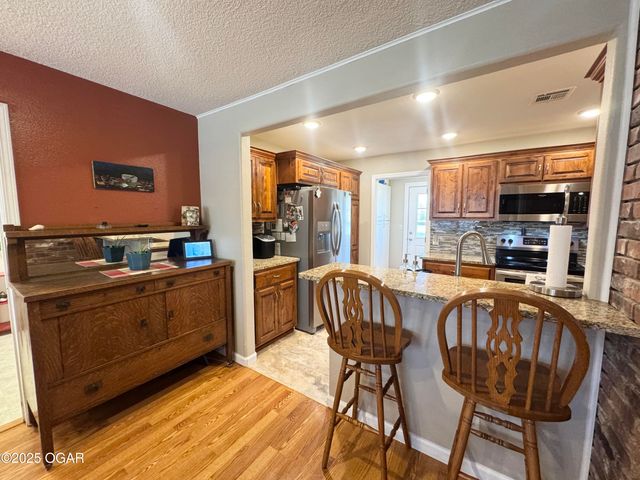 12882 Larissa Drive, Neosho, MO 64850