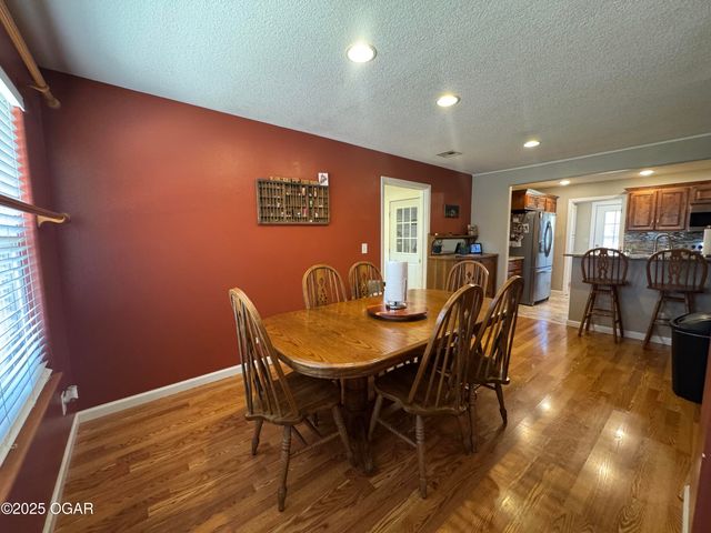 12882 Larissa Drive, Neosho, MO 64850