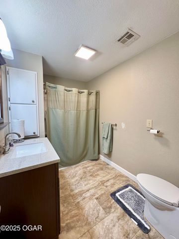 12882 Larissa Drive, Neosho, MO 64850