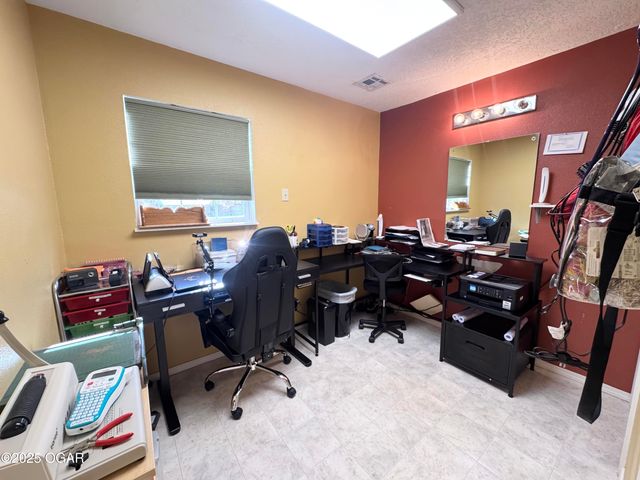 12882 Larissa Drive, Neosho, MO 64850