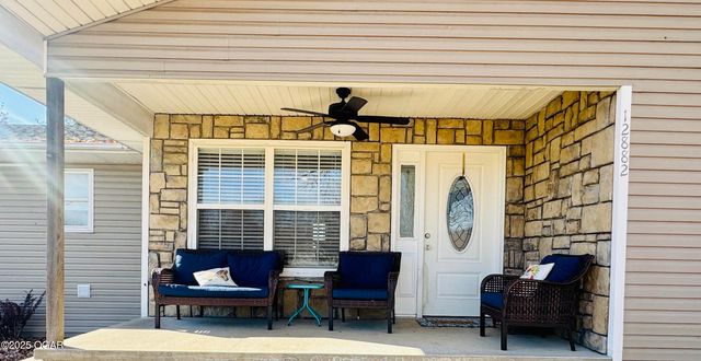 12882 Larissa Drive, Neosho, MO 64850