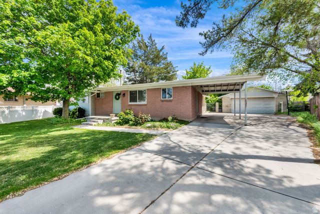 4075 S SYMPHONY CIR, West Valley City, UT 84119