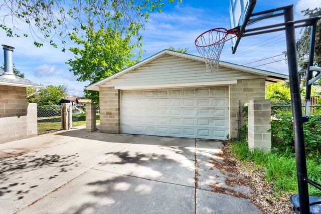 4075 S SYMPHONY CIR, West Valley City, UT 84119