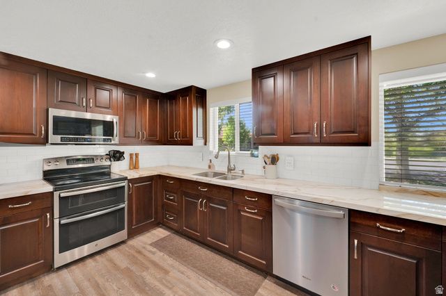 4075 S SYMPHONY CIR, West Valley City, UT 84119