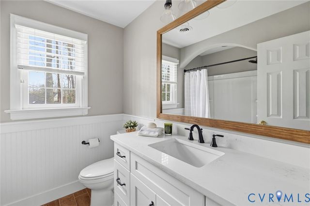 405 Hickory Dr, Manakin Sabot, VA 23103