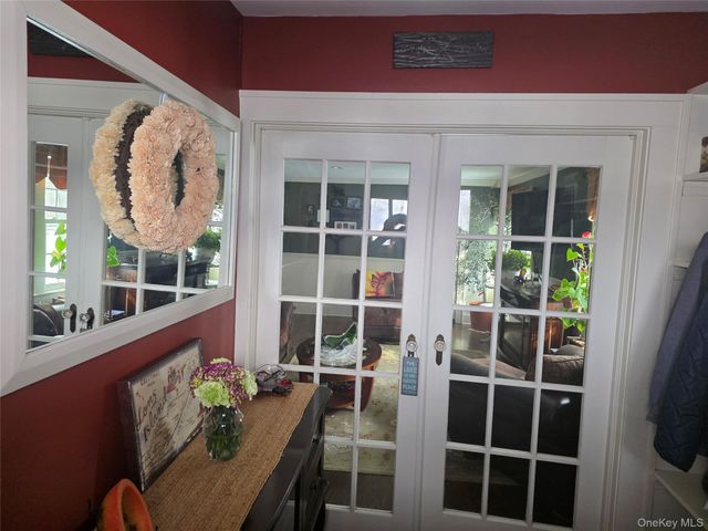 1405 Ohio Avenue, Bay Shore, NY 11706