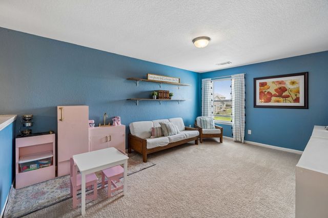 2704 Swarm Ct, Columbia, TN 38401