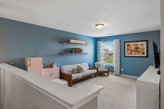 2704 Swarm Ct, Columbia, TN 38401
