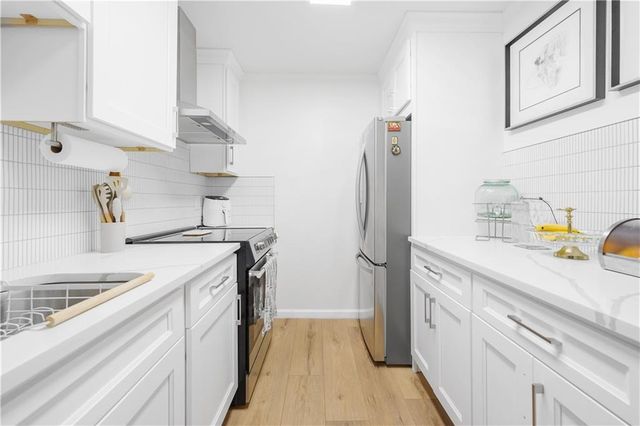 5068 Woodridge Way, Tucker, GA 30084