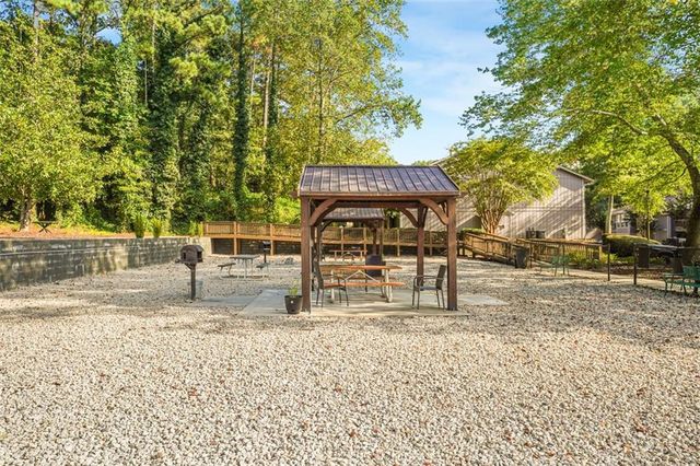 5068 Woodridge Way, Tucker, GA 30084