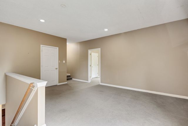 8940 ARMADALE DR, Germantown, TN 38139
