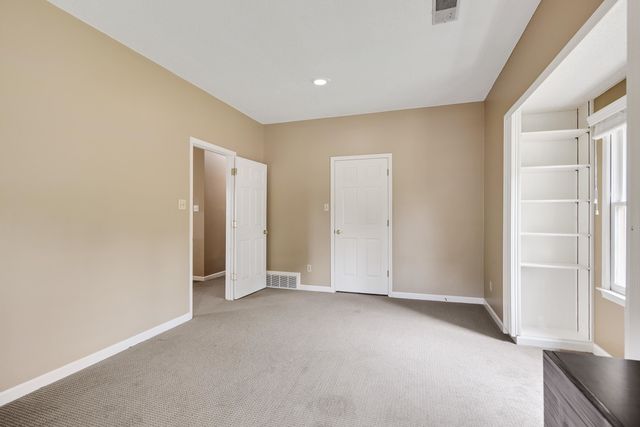 8940 ARMADALE DR, Germantown, TN 38139