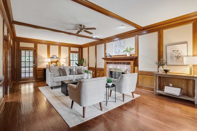 8940 ARMADALE DR, Germantown, TN 38139