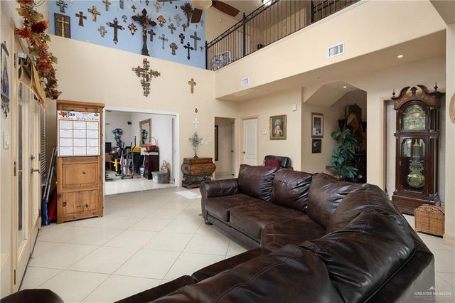 912 N Bentsen Road, Mcallen, TX 78501