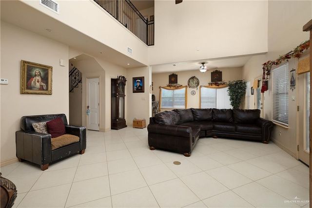 912 N Bentsen Road, Mcallen, TX 78501