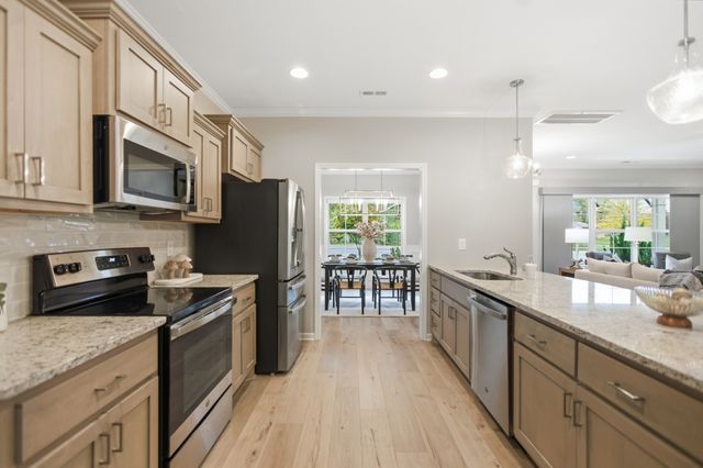 248 Doak Rd, Manchester, TN 37355