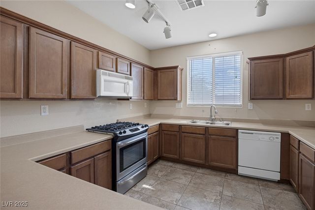 8795 Old Sea Avenue, Las Vegas, NV 89148