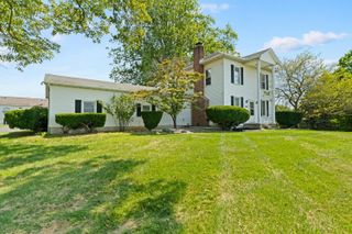 6051 Taylor Road SW, Pataskala, OH 43062
