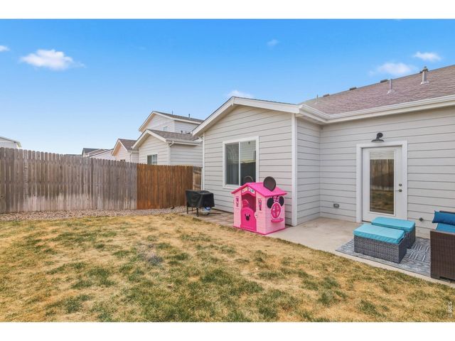 1123 Coyote Ln, Wiggins, CO 80654