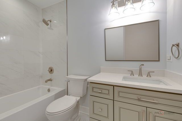 1746 N California Avenue CH, Chicago, IL 60647