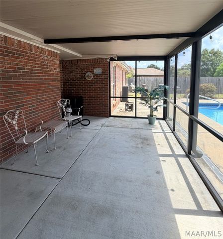 695 Stableway Road, Pike Road, AL 36064