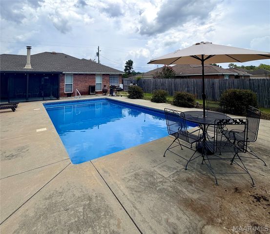695 Stableway Road, Pike Road, AL 36064
