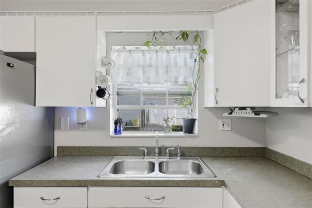 3992 62ND STREET N, St Petersburg, FL 33709