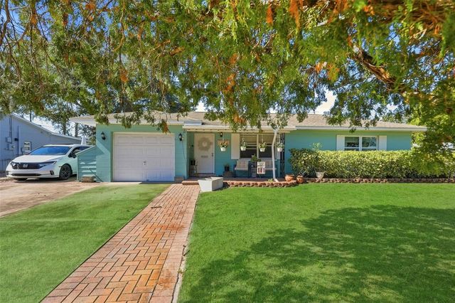 3992 62ND STREET N, St Petersburg, FL 33709