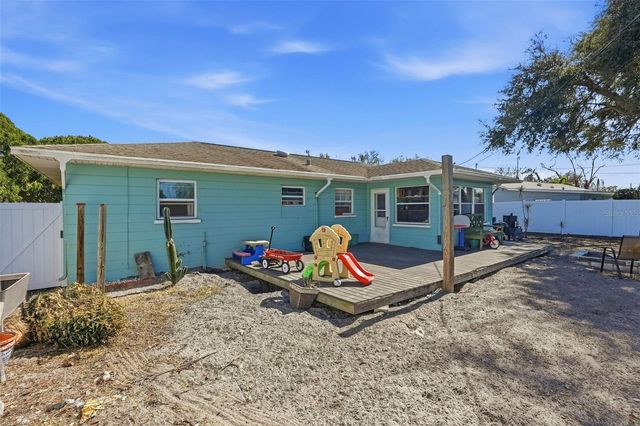 3992 62ND STREET N, St Petersburg, FL 33709