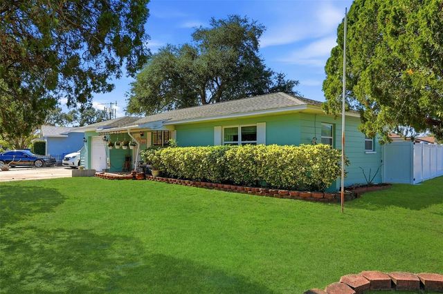 3992 62ND STREET N, St Petersburg, FL 33709