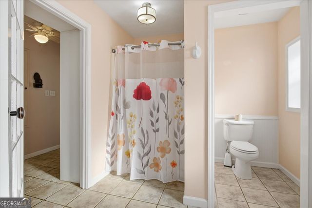 42 S Hunter Street, Senoia, GA 30276