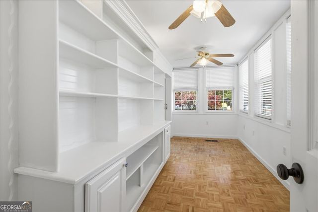 42 S Hunter Street, Senoia, GA 30276