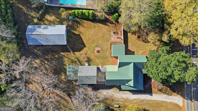 42 S Hunter Street, Senoia, GA 30276