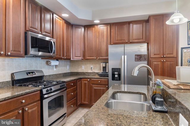 7136 DANIEL JOHN DR, Elkridge, MD 21075