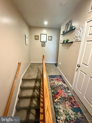 7136 DANIEL JOHN DR, Elkridge, MD 21075
