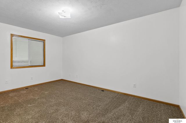 7240 Dorchester Court, Lincoln, NE 68521