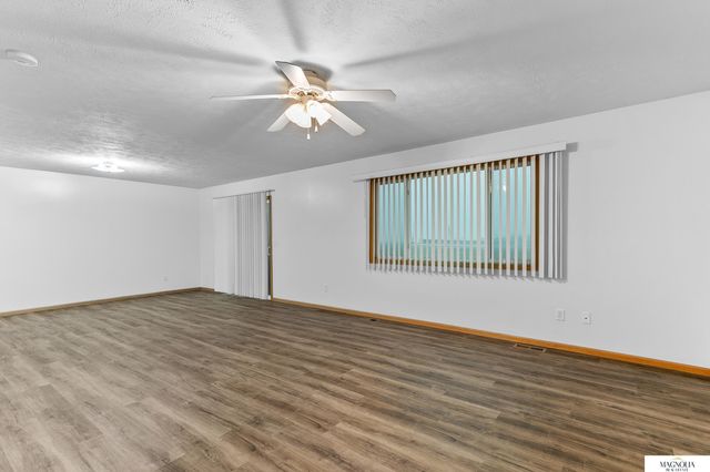 7240 Dorchester Court, Lincoln, NE 68521