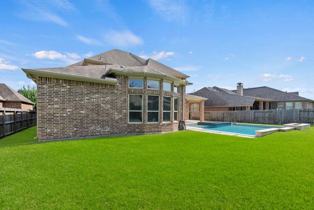 19326 Shady Loch Lane, Cypress, TX 77433